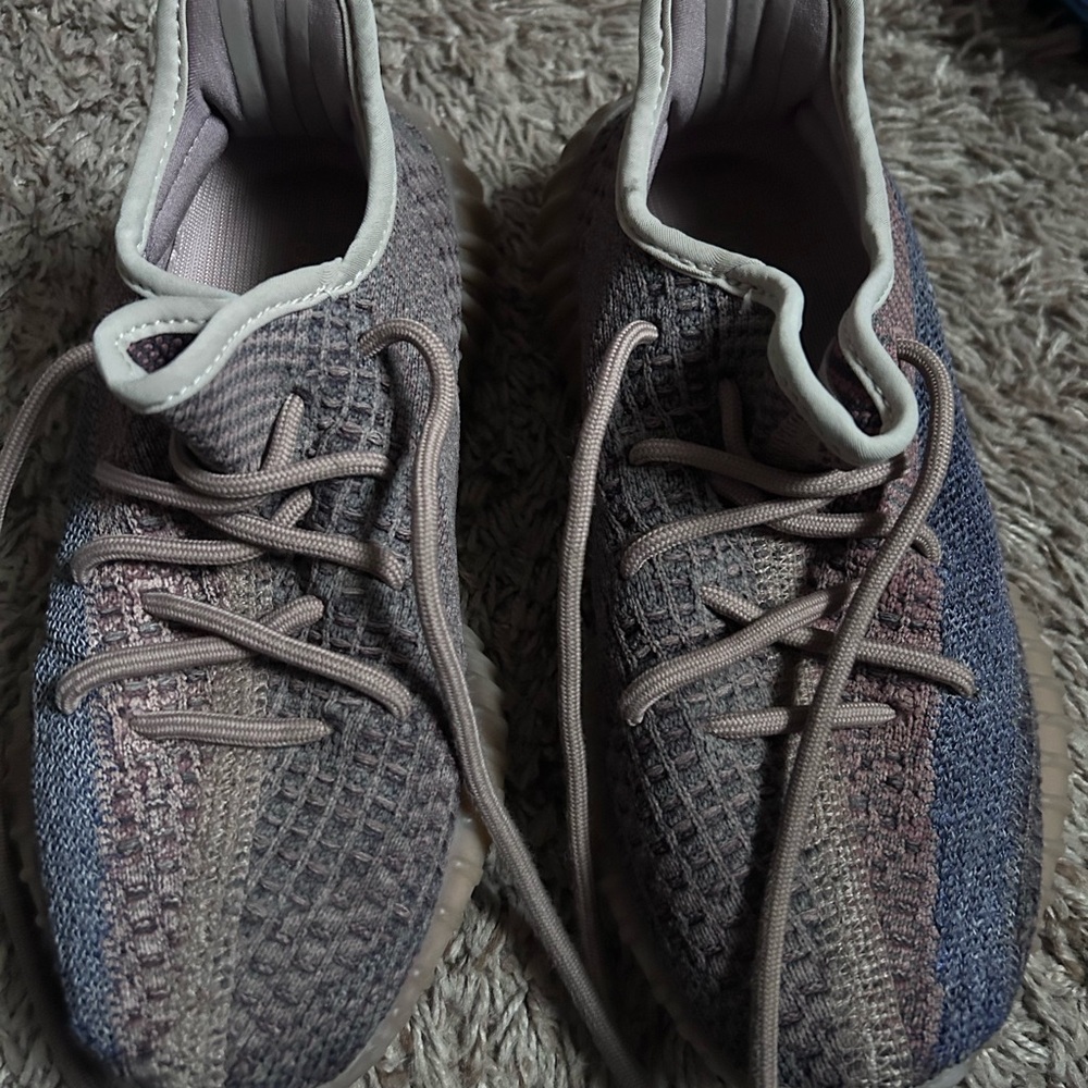 adidas YEEZY Boost 350 v2 "Fade" sneakers